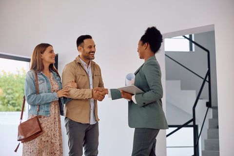 🏡 How Realtors Use Hot🔥Up to Elevate Open House Events